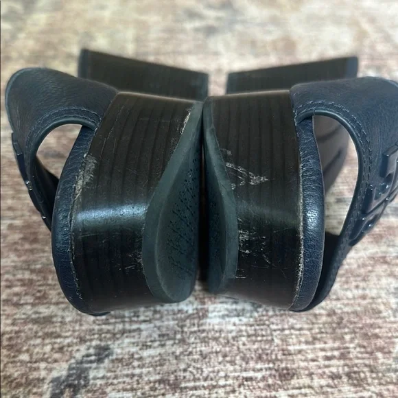 Tory Burch leather Black Wedge Shoes with Cushioned Footbed size 6.5 - Picture 5 of 5